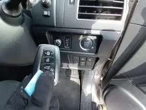 Toyota Land Cruiser TX L Package 70th 2022