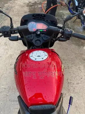 Bajaj Pulsar 150 . 2012