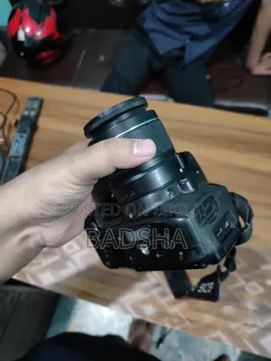 Canon 700D Display Shadow Present