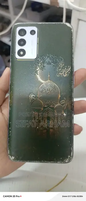 Realme (Used)