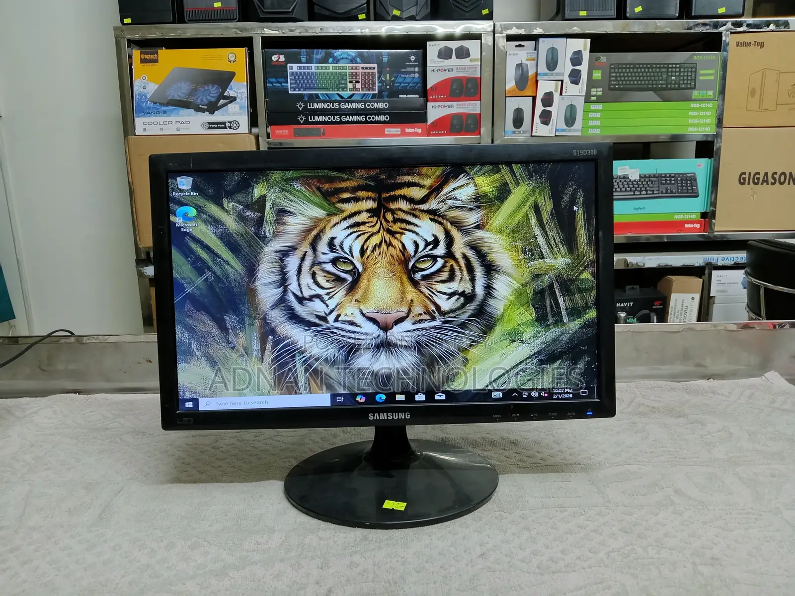 Samsung 19” HD LED Monitor – S19D300NY Wide Screen