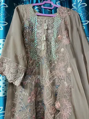 রেডিমেড ইন্ডিয়ান থ্রি পিস সেল করবো