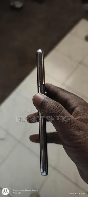 Samsung Galaxy S21 FE 5G (Used)