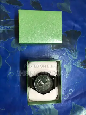 ঘড়ি বিক্রয় হবে