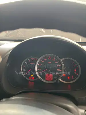 Mitsubishi L200 gray 2010