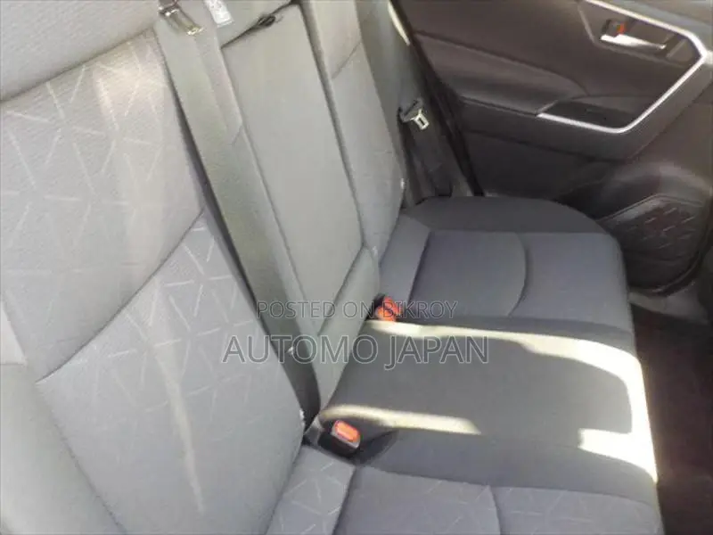 Toyota RAV4 X Petrol 2021