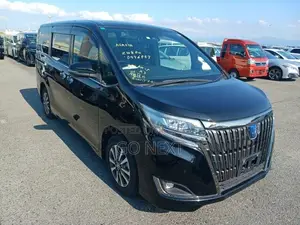 Toyota Esquire GI Premium(TAILORED) 2020