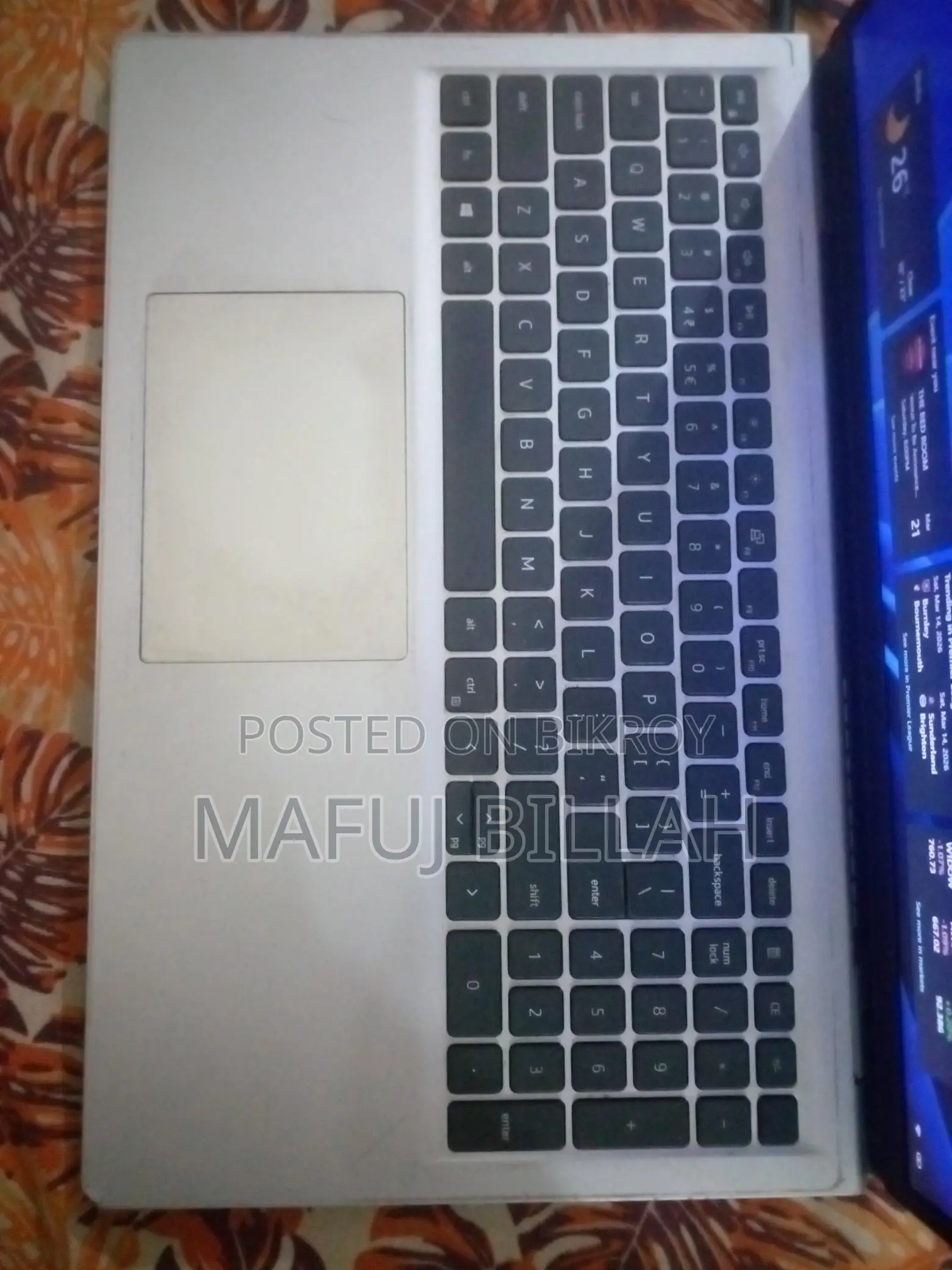 Laptop Dell Inspiron 15 3521 4GB Intel Core I5 SSD 1T