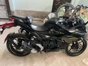 Suzuki Gixxer ABS . 2023