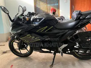 Suzuki Gixxer ABS . 2023