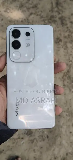Vivo Y29 . (Used)
