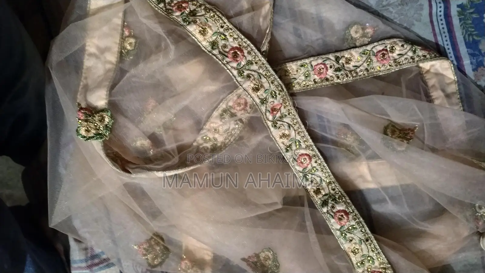 গরজিয়াস বিয়ের লেহেঙ্গা