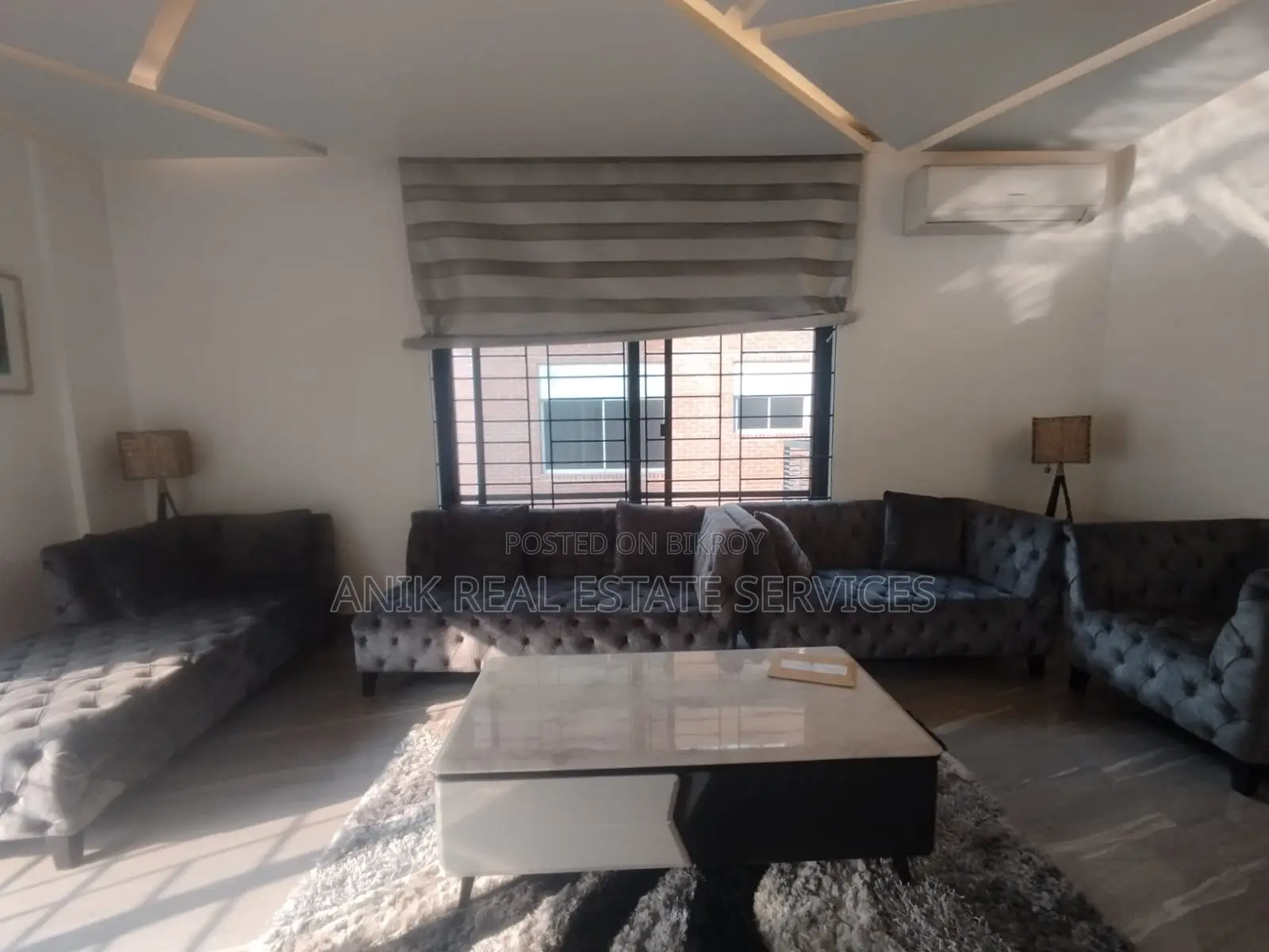 Luxurious 3700 Sft Full Farnised Flat Rent At Gulshan 2