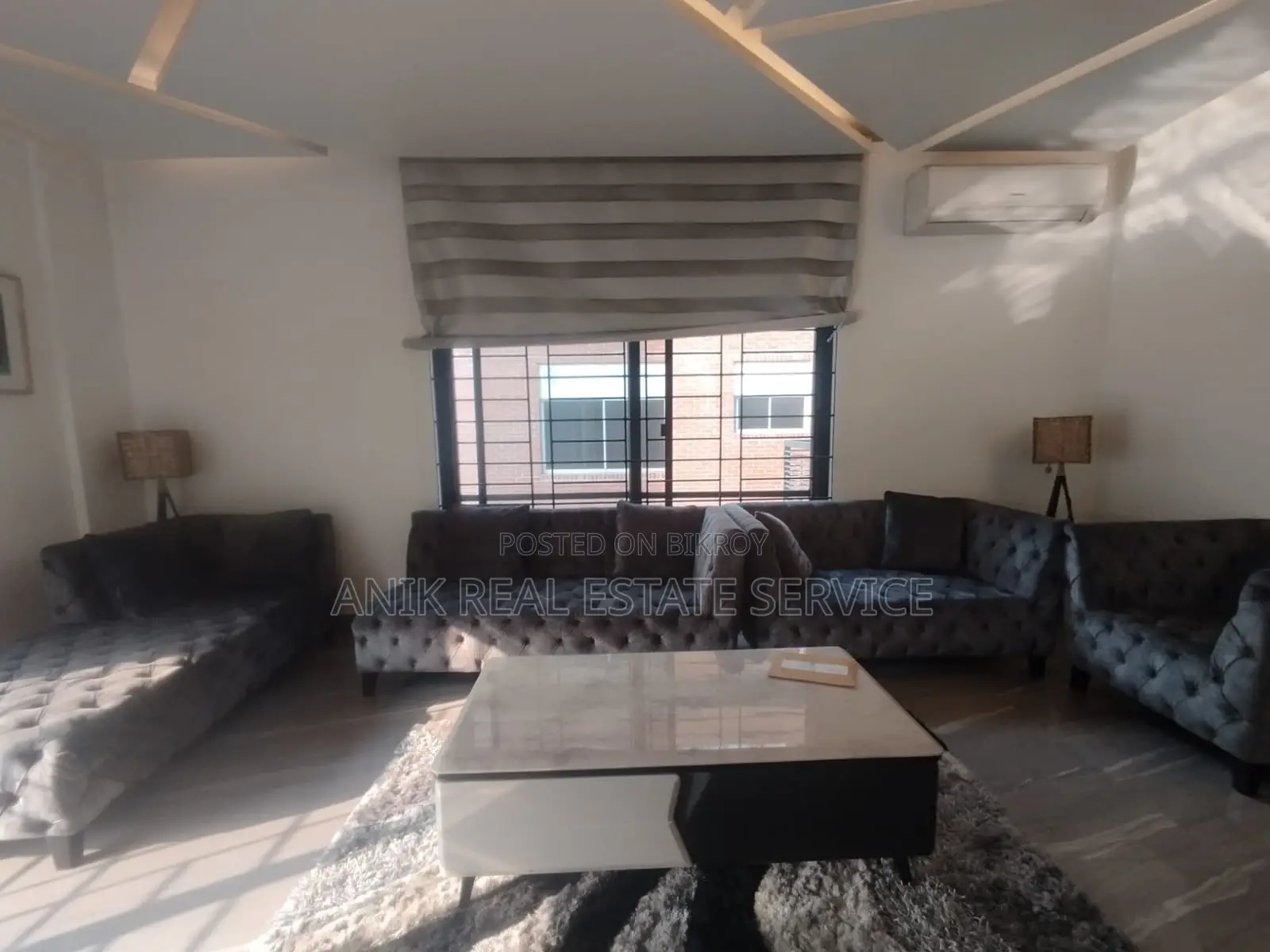 Luxurious 3700 Sft Full Farnised Flat Rent At Gulshan 2