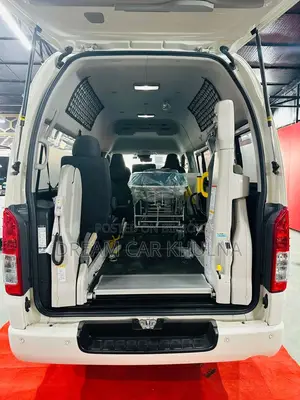 Toyota Hiace Original Ambulance 2022