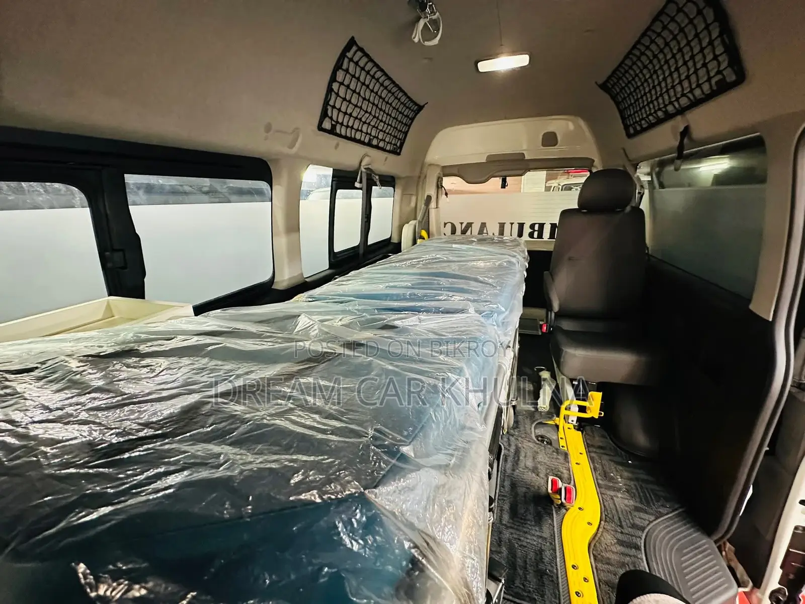 Toyota Hiace Original Ambulance 2022