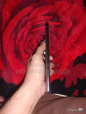 Vivo V40 . (Used)