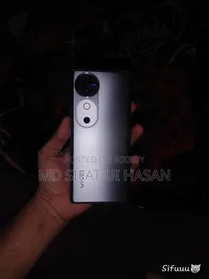 Vivo V40 . (Used)
