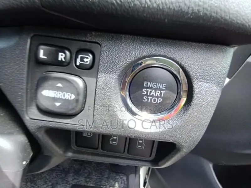 Toyota Hiace Super GL Pearl 2022