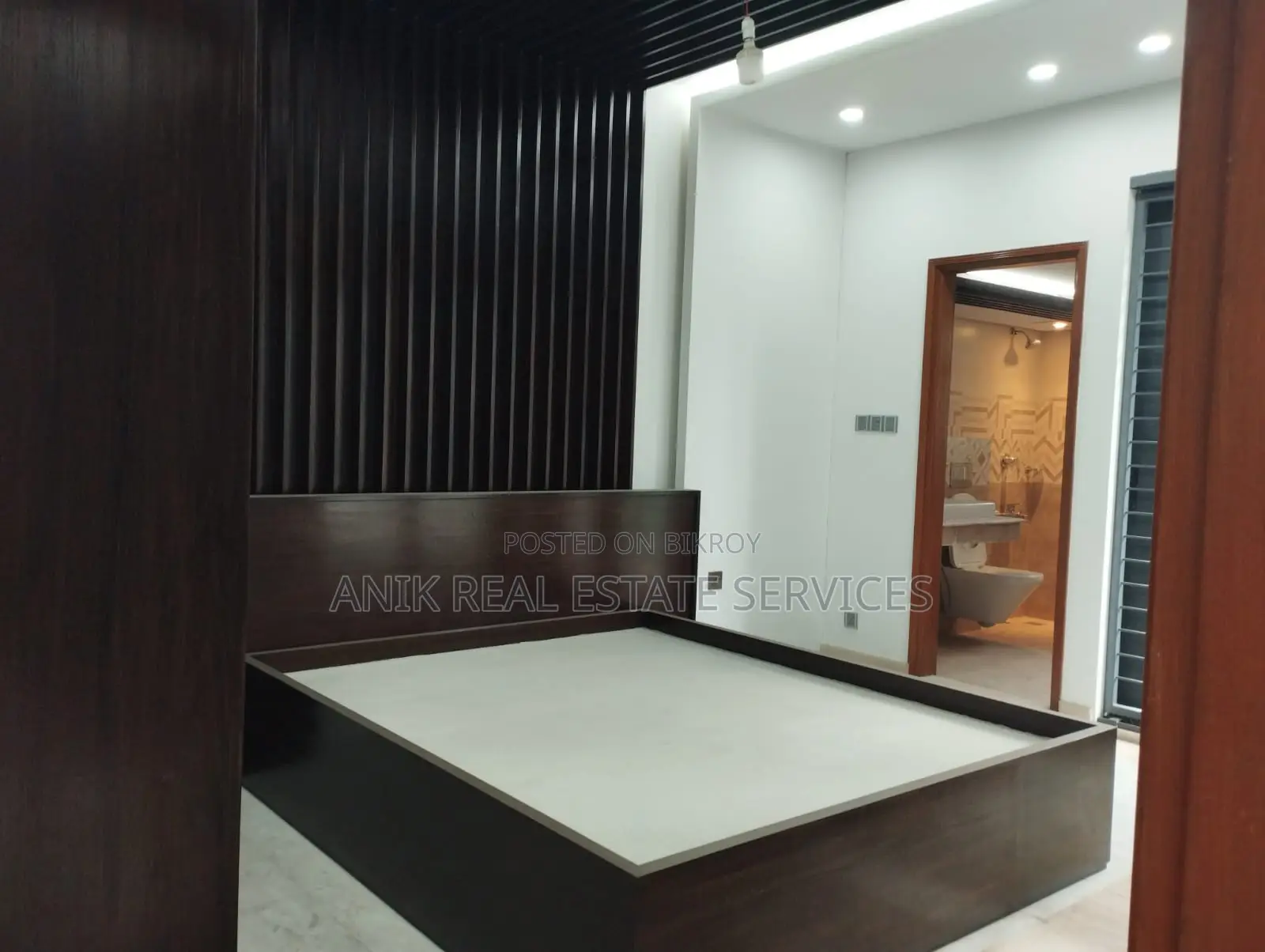 Good Quality 3 Bedroom Unfurnished Flat Rent At Gulshan 1