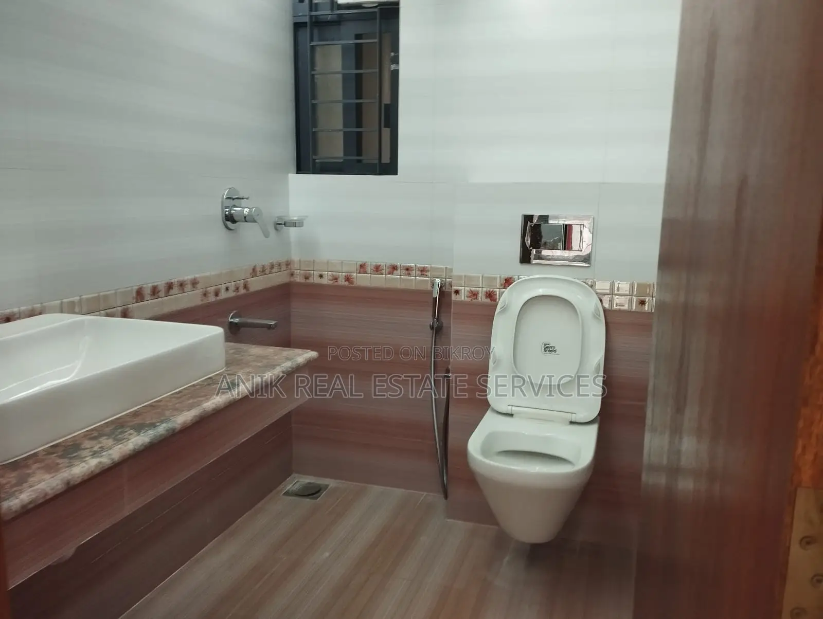 Good Quality 3 Bedroom Unfurnished Flat Rent At Gulshan 1