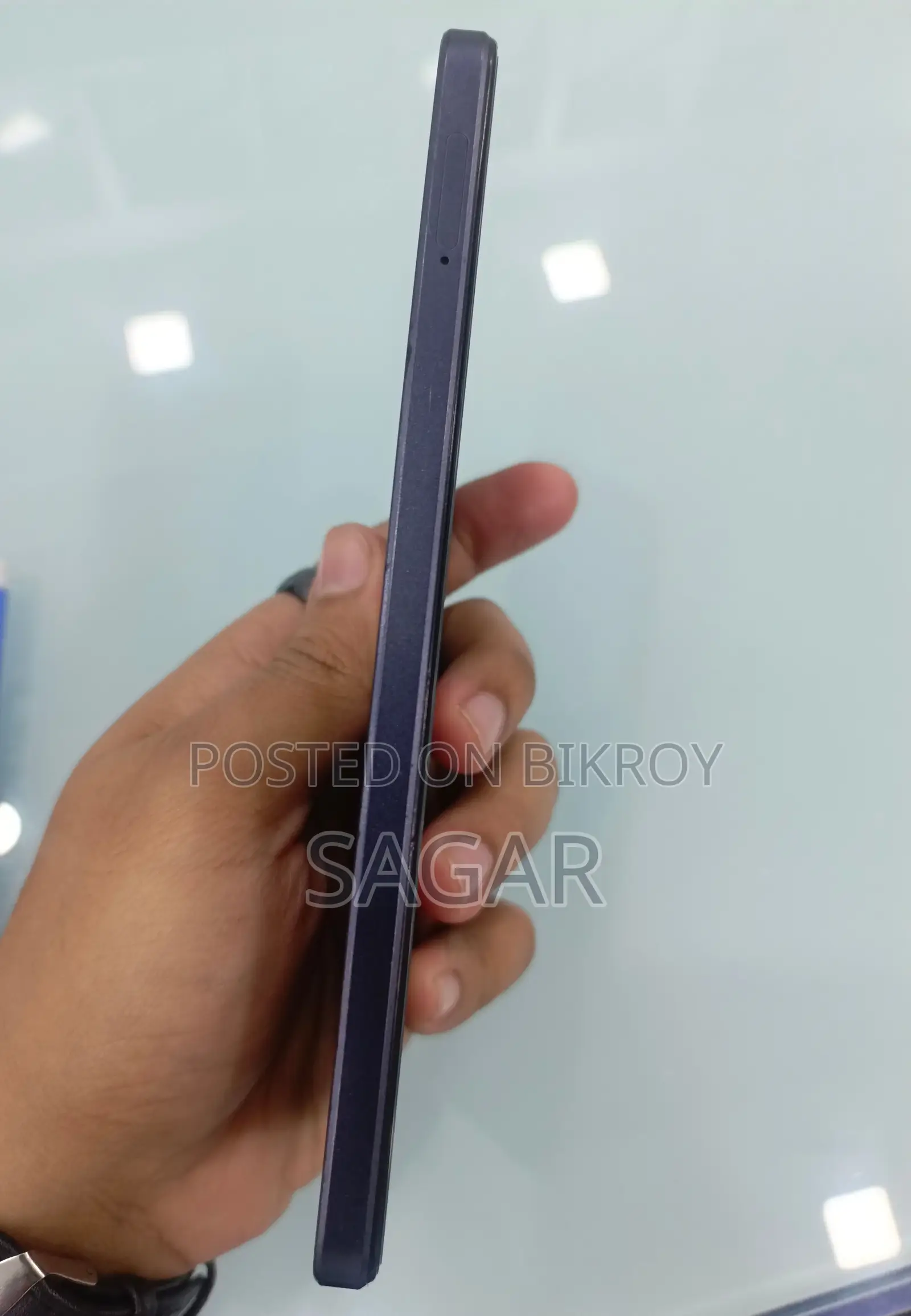 OPPO A60 8+256 GB, 5G (Used)