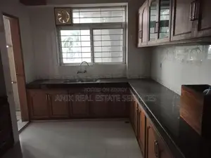 Good Quality 3 Bedroom Un Farnised Flat Rent In Gulshan