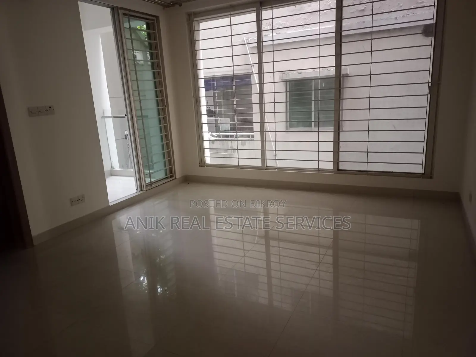 Good Quality 3 Bedroom Un Farnised Flat Rent In Gulshan