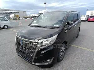 Toyota Esquire Gi Premium HV Black 2021