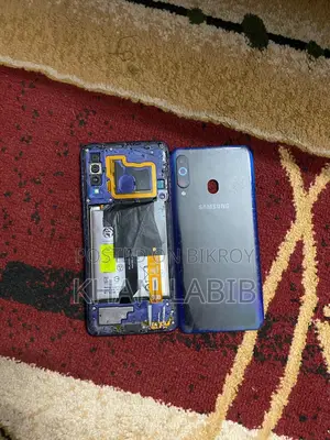 Samsung Galaxy M40 (Used)