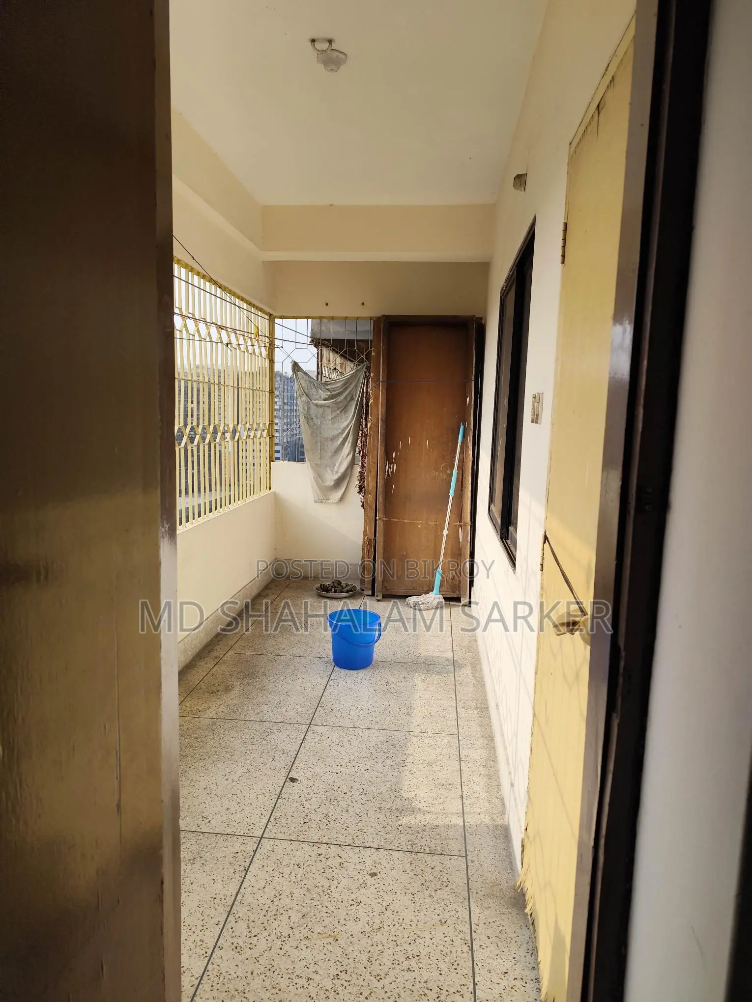 1750 sq ft ready flat for sale