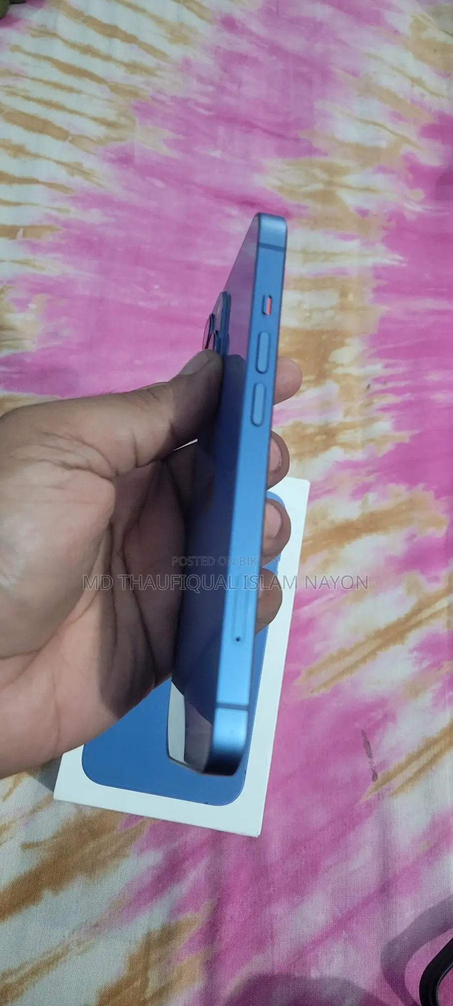 Apple iPhone 13 (Used)