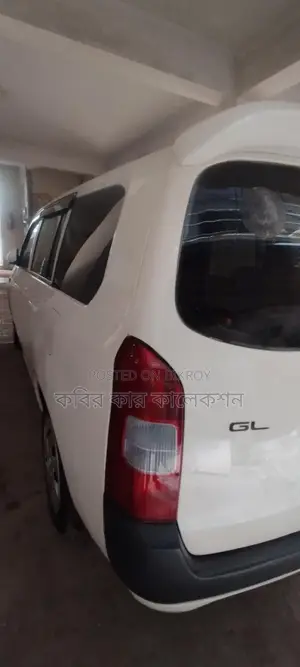 Toyota Probox white 2005
