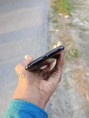 Apple iPhone 7 (Used)