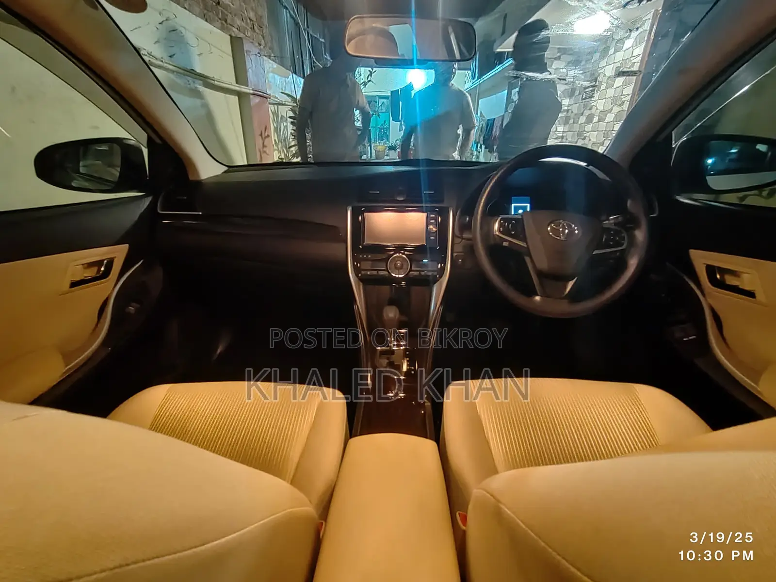 Toyota Premio FL package, 2019