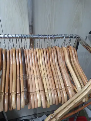 শার্ট, টি ও পাঞ্জাবীর হেংকার