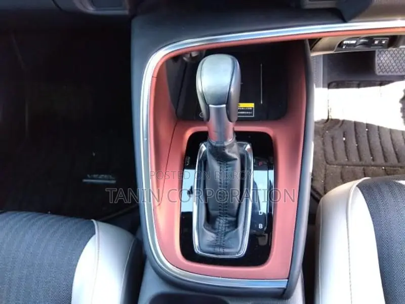 Honda Vezel Hybrid E Play 4.5 2021
