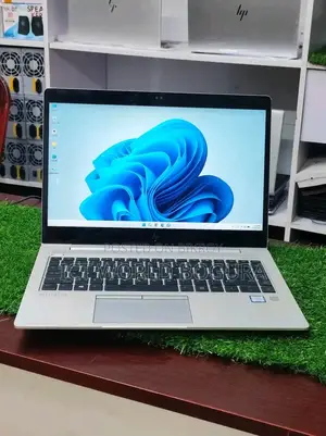 Hp Elitbook 840 G5 touch i5 8th gen