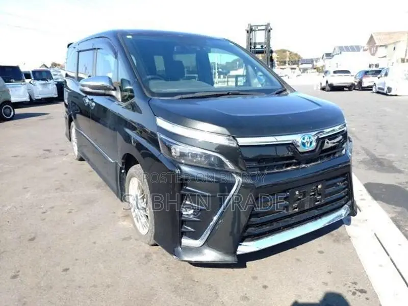 Toyota Voxy ZS KIRAMEKI III PKG 2021