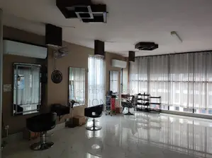 পার্লার, ফিমেল হেয়ার সেলুন বিক্রি
