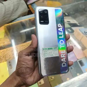 Realme Q3 8/128 (Used)