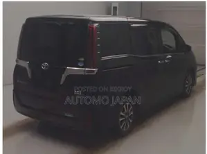 Toyota Esquire GI 2020