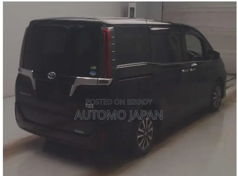 Toyota Esquire GI 2020