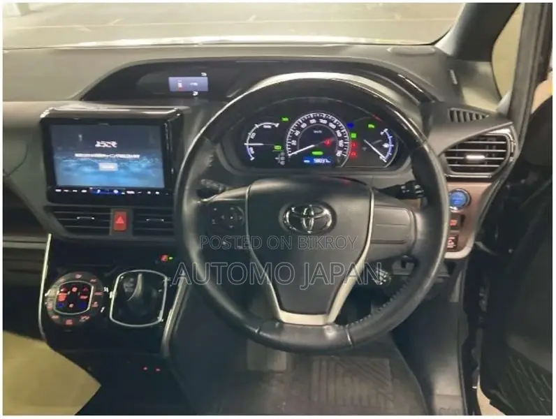 Toyota Esquire GI 2020
