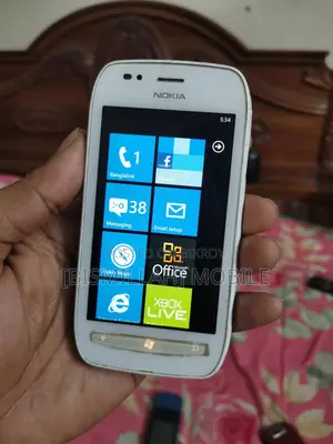 Nokia Lumia 710 Windows Mobile (Used)