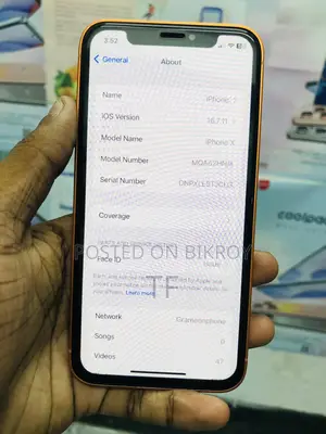 Apple iPhone X 64 GB (Used)