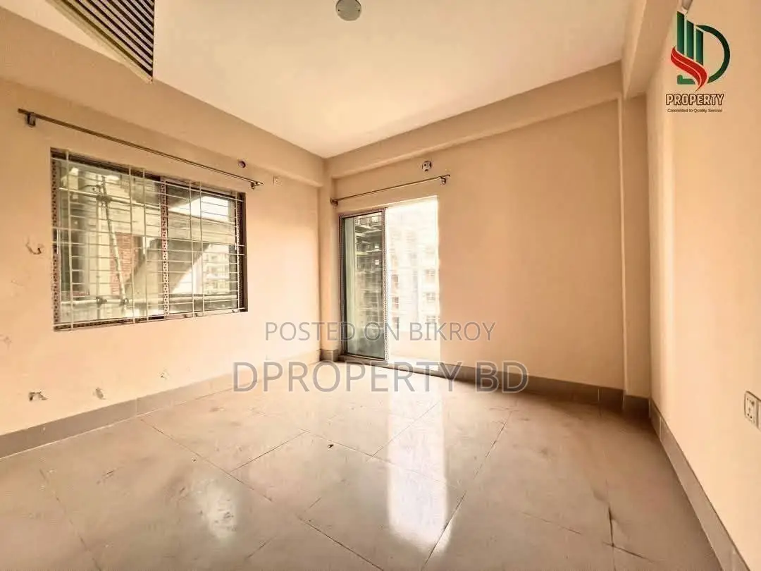 1350 Sqft 3 Bedroom New Family Flat For Rent Bashundhara Block J
