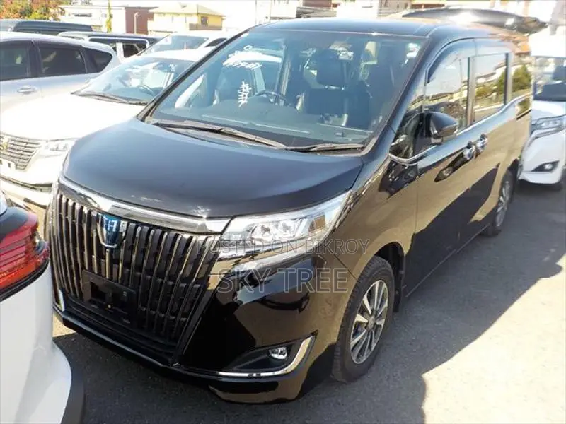 Toyota Esquire Gi Pre. Package 2020