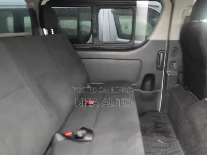 Toyota Hiace SUPER GL 2022