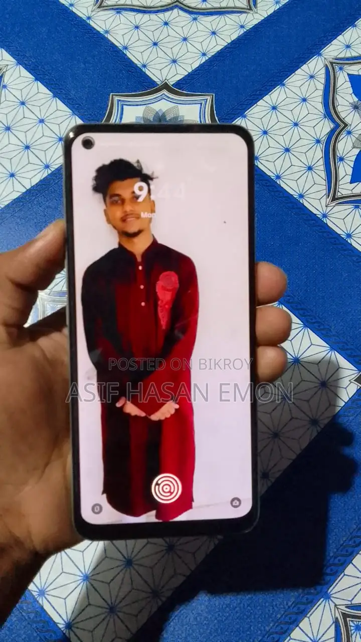 Realme 9 (Used)